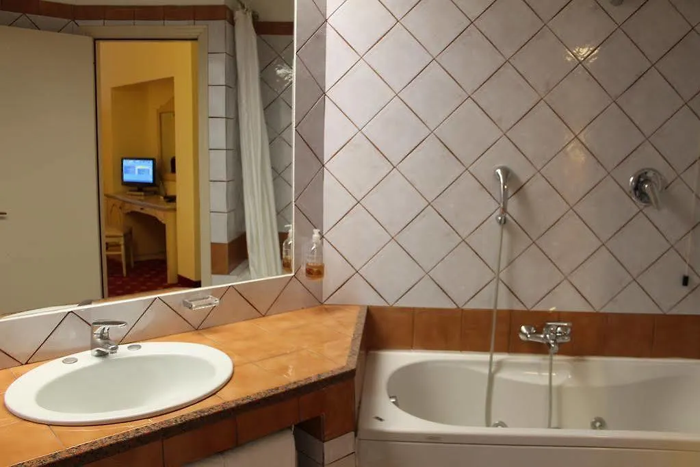 Hotel Grillo Assemini 4*,  Italy
