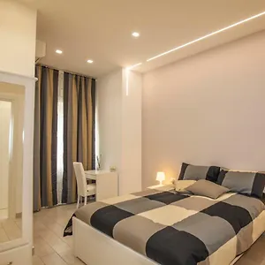 Bed & Breakfast Il Porto Naples
